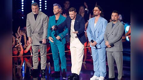 Joey Fatone, Lance Bass, Justin Timberlake, J.C. Chasez, and Chris Kirkpatrick (v.l.n.r.) von *NSYNC bei den diesjährigen MTV Video Music Awards.