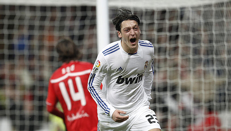 Mesut Özil, der Strippenzieher bei Real. Mesut Özil, der Strippenzieher bei Real.