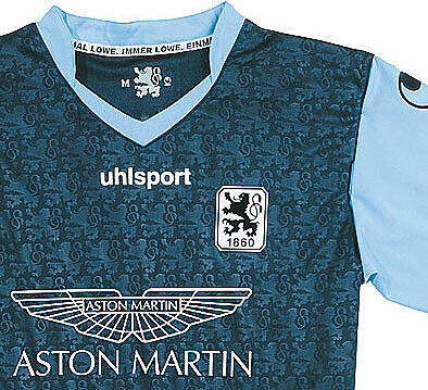 Einmal Löwe, immer Löwe steht im Kragen: Das neue Trikot
