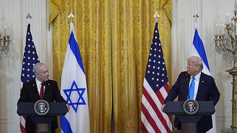 Israels Ministerpräsident Netanjahu will sich erneut in Washington mit US-Präsident Trump treffen. (Archivbild)
