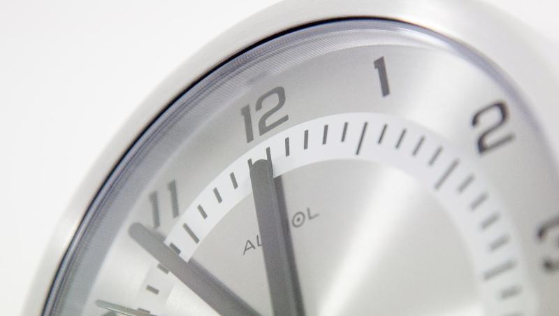 Im öffentlichen Dienst würde sich eine Mehrheit der Beschäftigten eher für mehr Freizeit als für mehr Gehalt entscheiden. Im öffentlichen Dienst würde sich eine Mehrheit der Beschäftigten eher für mehr Freizeit als für mehr Gehalt entscheiden.