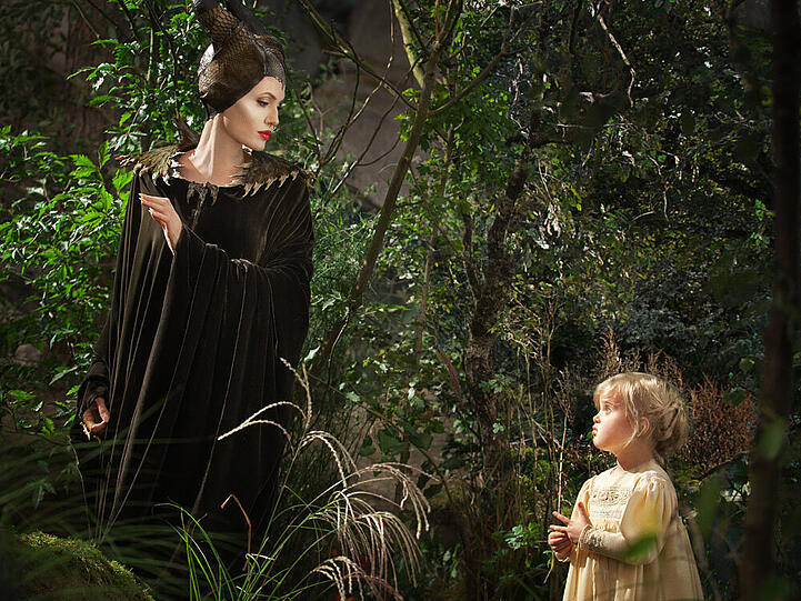 Angelina Jolie und Töchterchen  Vivienne gemeinsam vor der Kamera