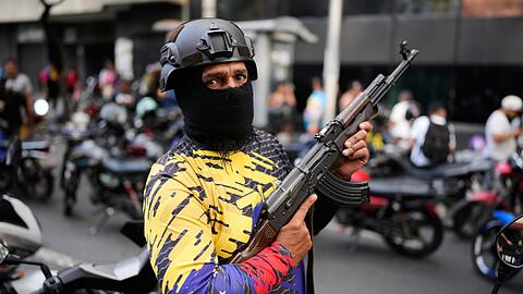 In Venezuela sind viele bewaffnete Gruppen aktiv.
