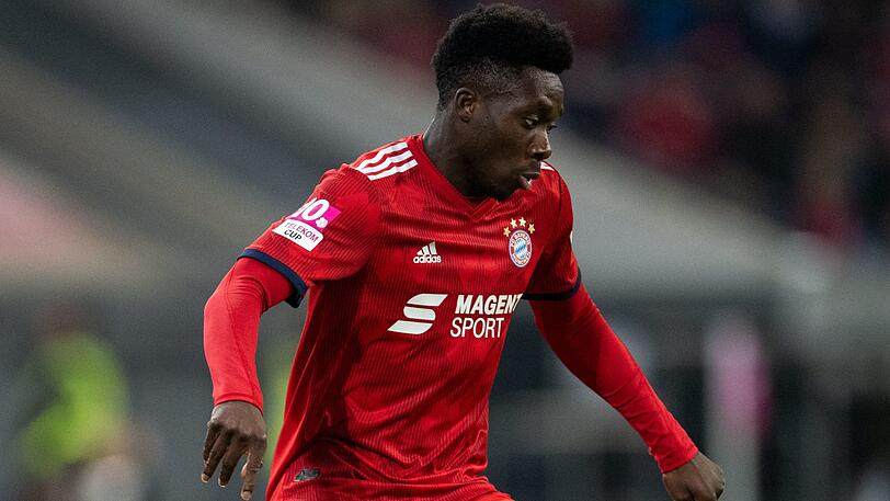 ALPHONSO DAVIES - NOTE 3: Erster Wechsel in der 62. Minute &ndash; und dann kommt der 18-jährige Kanadier! Ein Zeichen von Kovac. Davies sollte den linken Flügel beleben. Schaffte er. Sehr präsent. Setzte seine Mitspieler gekonnt in Szene, unterstützte Hernández. Immer mit gutem ersten Kontakt, nach hinten manchmal schludrig.