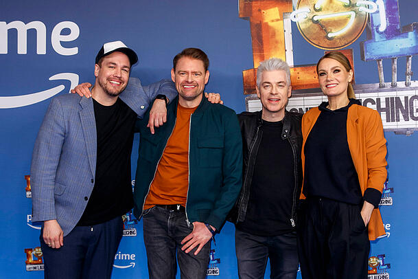 Martina Hill (re.) mit weiteren Comedians im März 2023 bei der Premiere der vierten Staffel von "LOL: Last One Laughing". Martina Hill (re.) mit weiteren Comedians im März 2023 bei der Premiere der vierten Staffel von "LOL: Last One Laughing".