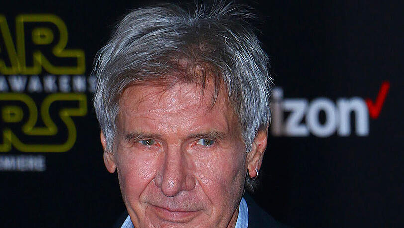 Harrison Ford wäre am "Star Wars"-Set fast erschlagen worden Harrison Ford wäre am "Star Wars"-Set fast erschlagen worden