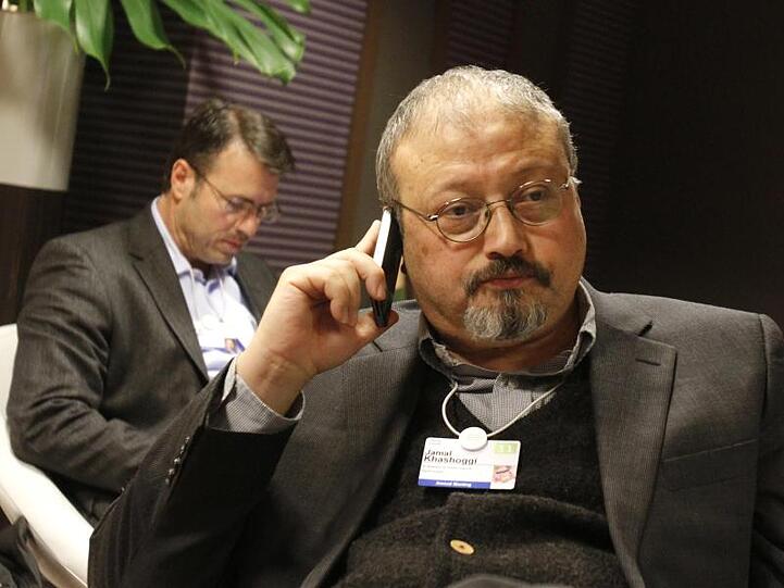 Der saudi-arabischen Regierungskritiker und Journalist Jamal Khashoggi während des Weltwirtschaftsforums in Davos.