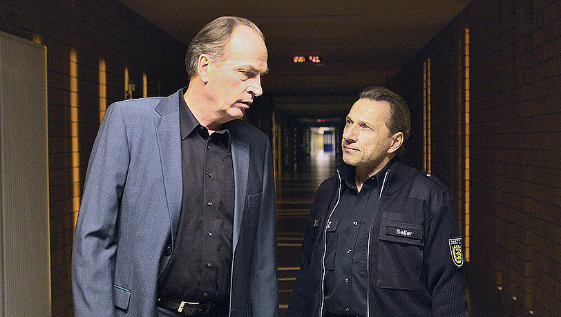 Herbert Knaup (l.) und Richy Müller in "Tatort: Freigang" Herbert Knaup (l.) und Richy Müller in "Tatort: Freigang"