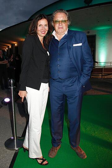 Michael Brandner und Frau KarinFilmfest-Endspurt: Die Stars gaben beim Feiern noch einmal Gas - und Eva Habermann überraschte als Sängerin!