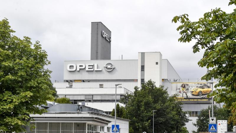 Bis 2024 will Opel für seine gesamte Modellpalette Elektroversionen anbieten können. Bis 2024 will Opel für seine gesamte Modellpalette Elektroversionen anbieten können.