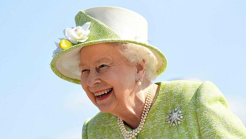 Queen Elizabeth II. ist seit 1947 mit Prinz Philip verheiratet. Queen Elizabeth II. ist seit 1947 mit Prinz Philip verheiratet.