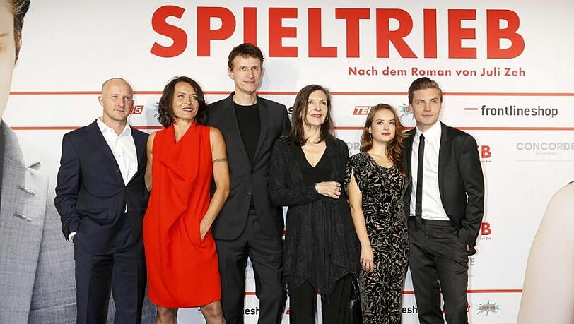 Roter Teppich mit Kommissaren: Die Premiere von "Spieltrieb" in München Roter Teppich mit Kommissaren: Die Premiere von "Spieltrieb" in München