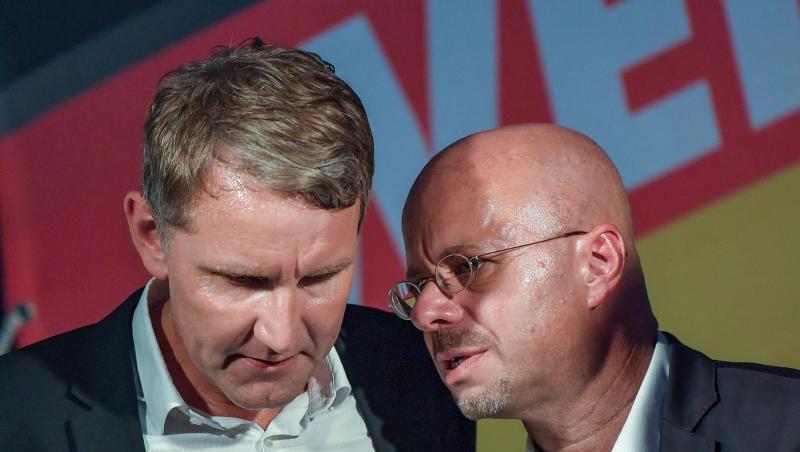 Die AfD-Politiker Björn Höcke (l) und Andreas Kalbitz. Die AfD-Politiker Björn Höcke (l) und Andreas Kalbitz.