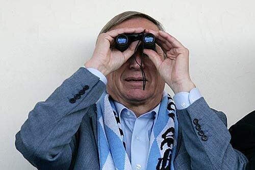 Die Bundesliga ist nur mit dem Fernglas zu erkennen: Löwen-Präsident Albrecht von Linde wünscht sich spätestens zum 150-Jährigen seiner Sechzger den Aufstieg.