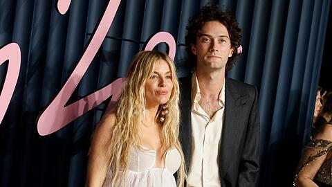 Sienna Miller erwartet ihr zweites Kind mit Oli Green.