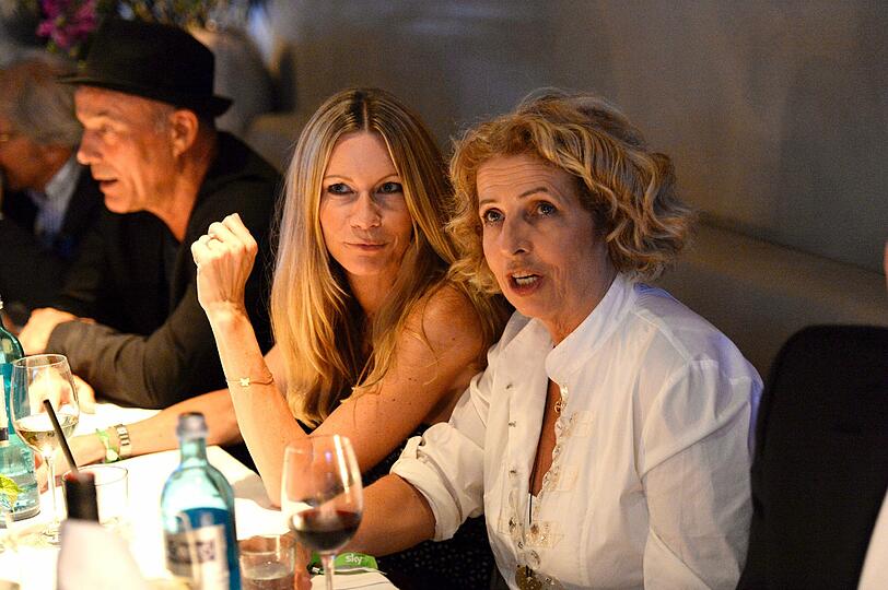Die Bilder von der Sky Opening Party im "Heart"' .