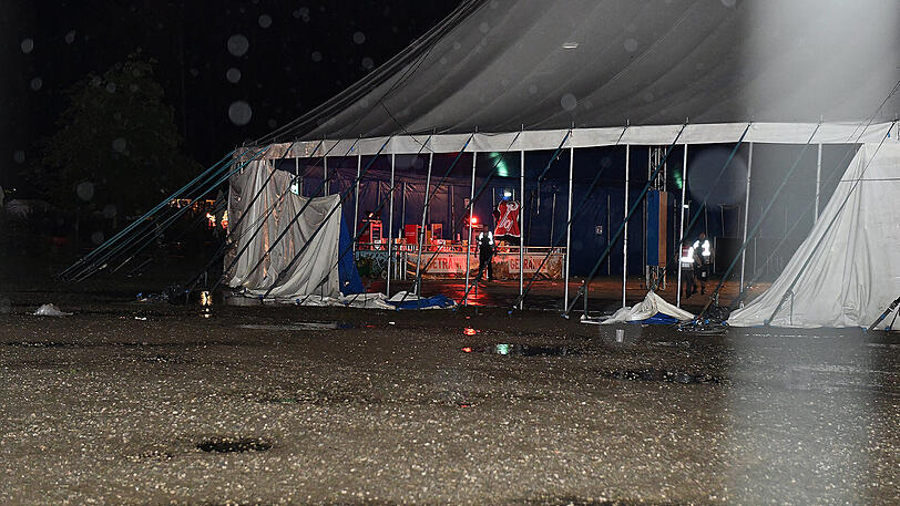 Unwetter-Chaos beim Chiemsee Summer 2017. Die Bilder.