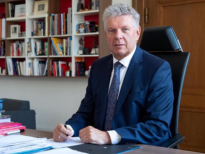 Münchens Oberbürgermeister Dieter Reiter. Foto: Sven Hoppe/dpa/Archivbild