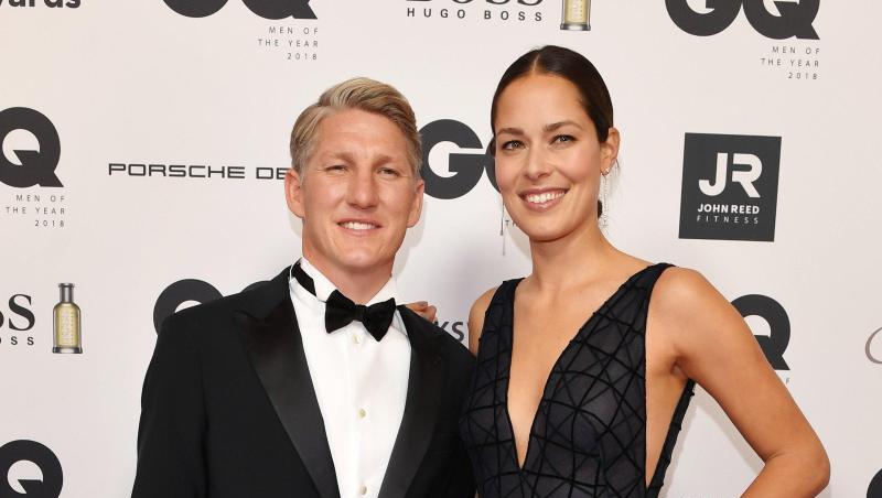 Bastian Schweinsteiger und Ehefrau Ana Ivanovic haben einen zwiten Sohn bekommen. Bastian Schweinsteiger und Ehefrau Ana Ivanovic haben einen zwiten Sohn bekommen.