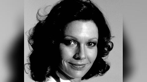 Die britische Schauspielerin Pamela Salem ist mit 80 Jahren verstorben.