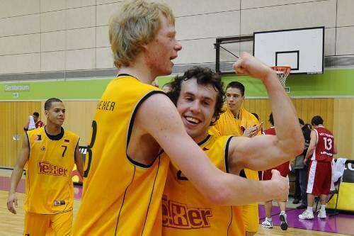 Bald ausgejubelt? Philipp Neumann und Basti Doreth (r.).