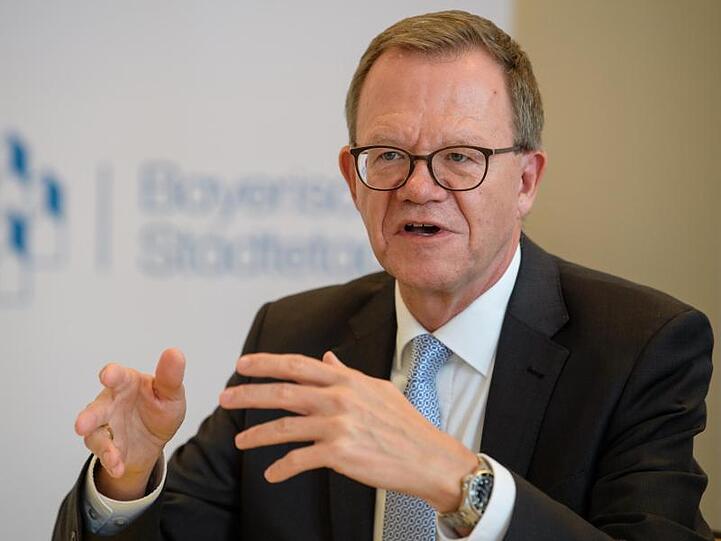 Bernd Buckenhofer, Bayerischer Städtetag, im Gespräch. Foto: picture alliance/Matthias Balk/dpa/Archivbild
