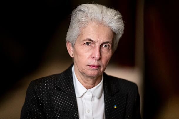 Marie-Agnes Strack-Zimmermann erhöht den Druck auf Kanzler Scholz.