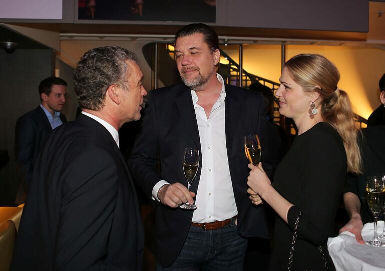 Sportdirektor Florian Hinterberger und Gerhard Mayrhofer mit Frau.