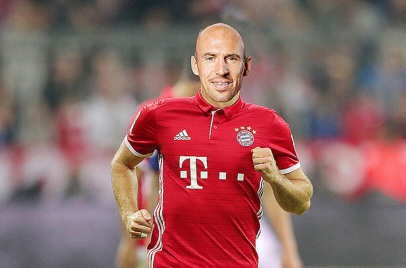 Halb Arjen Robben, halb Franck Ribéry: Das Bayern-Duo Robbery in der AZ-Montage.