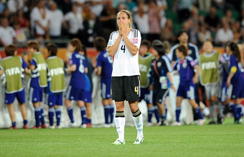 Tränen, Trauer und Fassungslosigkeit nach dem WM-Aus - und Zwanziger gibt den Tröster. Die Bilder