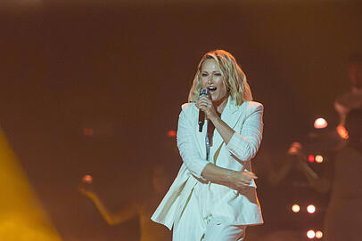 Helene Fischer überrascht beim "Schlagerbooom" mit neuer Frisur und kündigt ihr neues Album "Wir" an. Helene Fischer überrascht beim "Schlagerbooom" mit neuer Frisur und kündigt ihr neues Album "Wir" an.