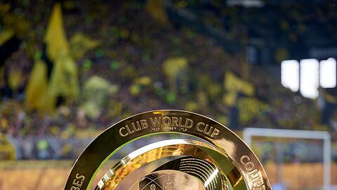 Es geht bei der Club-WM um diesen Pokal.