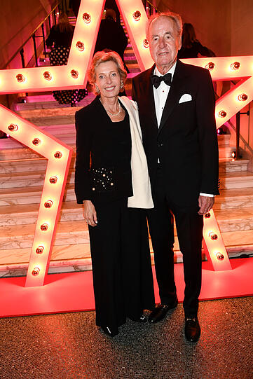 Franz Freiherr von Perfall und Frau Katharina Freifrau von Perfall Franz Freiherr von Perfall und Frau Katharina Freifrau von Perfall