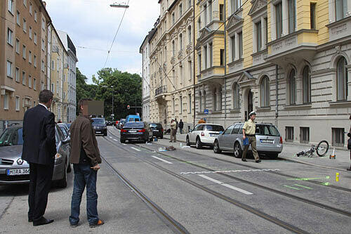 Gaucks Horror-Unfall in Lehel: Diese Bilder hatte die AZ im Juni 2010 gezeigt.
