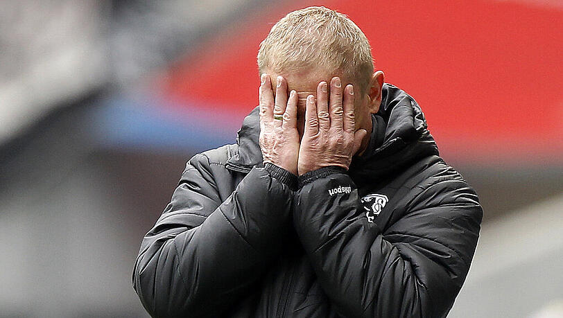 Torsten Fröhling kann das 0:2 in Braunschweig immer noch nicht so ganz fassen. Torsten Fröhling kann das 0:2 in Braunschweig immer noch nicht so ganz fassen.