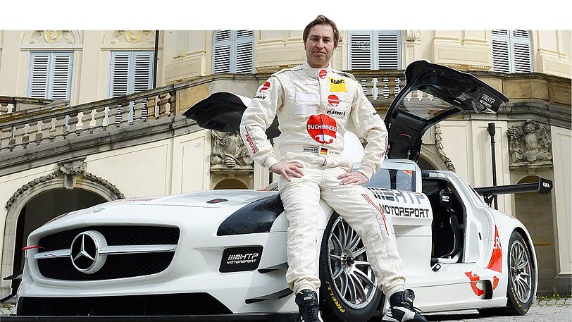"Ich habe ja früher selbst Fußball gespielt. Aber mit der Zeit war ich dann doch eher auf der Kartbahn zu finden. War ja nicht ganz falsch, die Entscheidung", sagt der frühere Formel-1-Vizeweltmeister Heinz-Harald Frentzen.