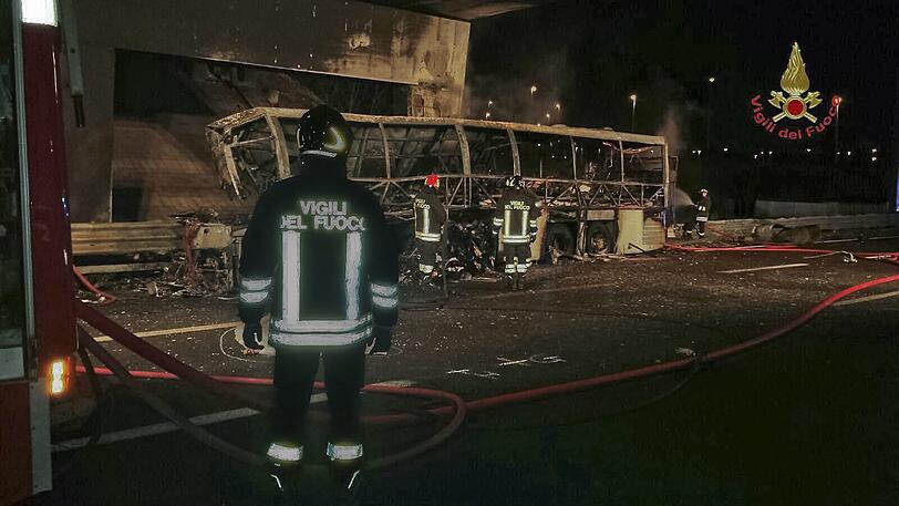 Schweres Busunglück in Verona: 16 Menschen kamen hier ums Leben.