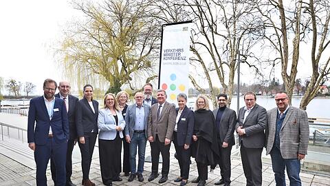 Die Verkehrsministerkonferenz will weitergehende Ma&szlig;nahmen gegen den Anstieg der Spritpreise.