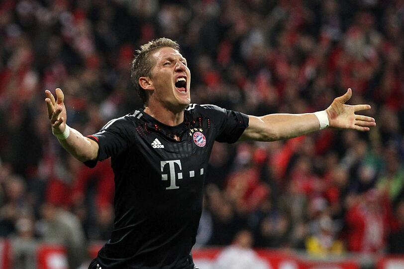 Er war irgendwie alles am Mittwoch: Bastian Schweinsteiger, der Rückkehrer, Erlöser, Spielmacher, Torschütze. Die Bilder