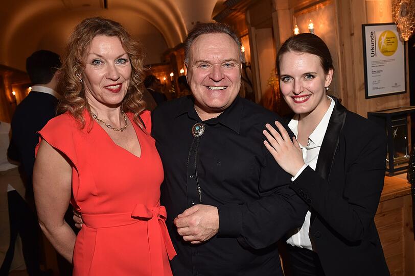 Michi Högl und Tochter mit Sabine Barthelmess