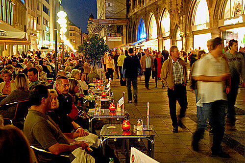 Bummeln ohne Zeitdruck: Die lange Shopping-Nacht in München