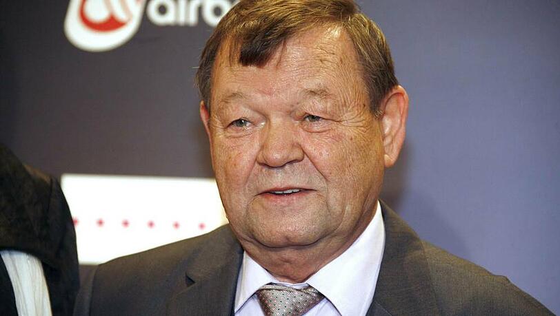 Ernst-Georg Schwill ist im Alter von 81 Jahren gestorben. Ernst-Georg Schwill ist im Alter von 81 Jahren gestorben.