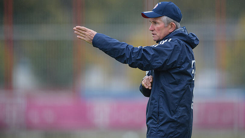 Der "neue" Trainer Jupp Heynckes trainiert die Bayern wieder seit Montag.