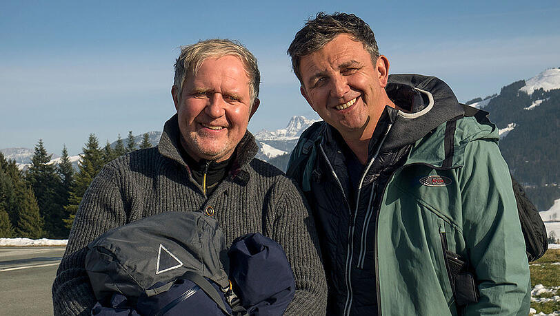 Harald Krassnitzer (l.) und Hans Sigl bei den Dreharbeiten einer Sonderfolge von "Der Bergdoktor" Harald Krassnitzer (l.) und Hans Sigl bei den Dreharbeiten einer Sonderfolge von "Der Bergdoktor"