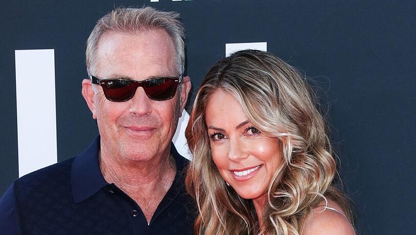 Da waren sie noch glücklich: Kevin Costner und Christine Baumgartner.