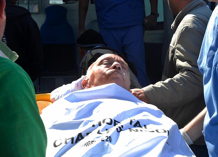Unbekannte Täter töteten bei ihrem Angriff in Tunis mindestens 17 Touristen - insgesamt starben 21 Menschen am Mittwoch