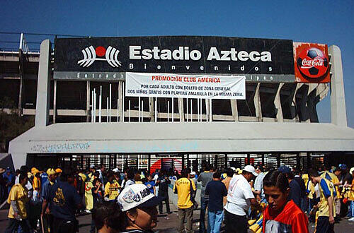 Atzekenstadion, Foto: F. Ballesteros, Wikipedia