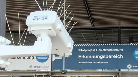 Gesichtserkennung im öffentlichen Raum: 2017 gab es am Bahnhof Südkreuz in Berlin eine Testphase.