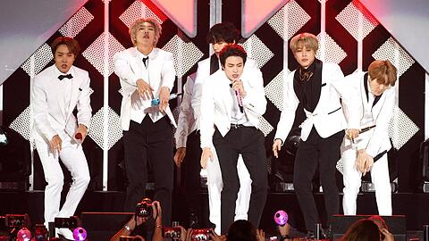 BTS stehen bald wieder auf der B&uuml;hne.