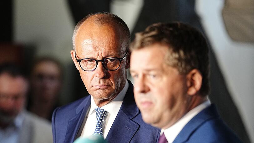 Der Kanzler wird genau hinschauen, wenn es nach der Wahl in Sachsen-Anhalt am Sonntag um die Regierungsbildung geht. Der Kanzler wird genau hinschauen, wenn es nach der Wahl in Sachsen-Anhalt am Sonntag um die Regierungsbildung geht.